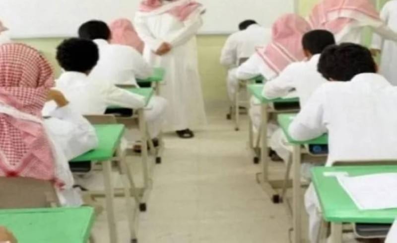 4 حقوق جديدة للطلاب.. وزارة التعليم السعودية توجه تحذير طارئ للمعلمين والإداريون.. معاملتكم الطالب بهذه الطريقة يعد مخالفة