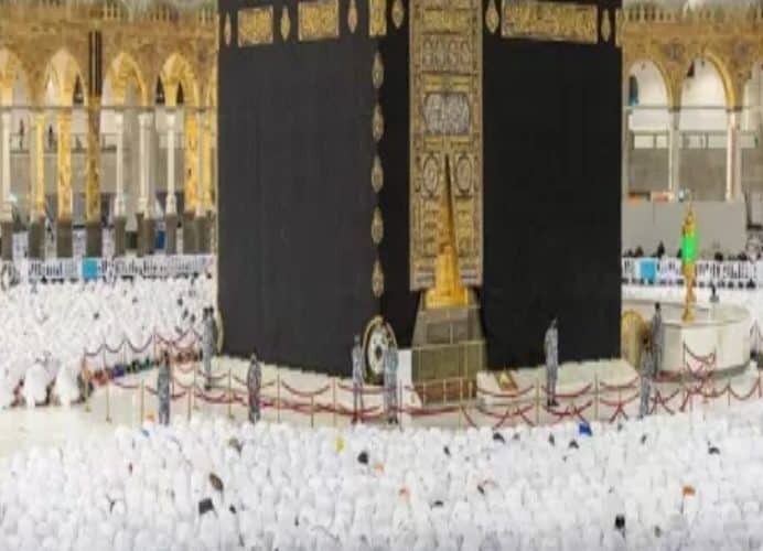 قرار غير متوقع حول عمرة رمضان من داخل وخارج السعودية بعد الازدحام الشديد