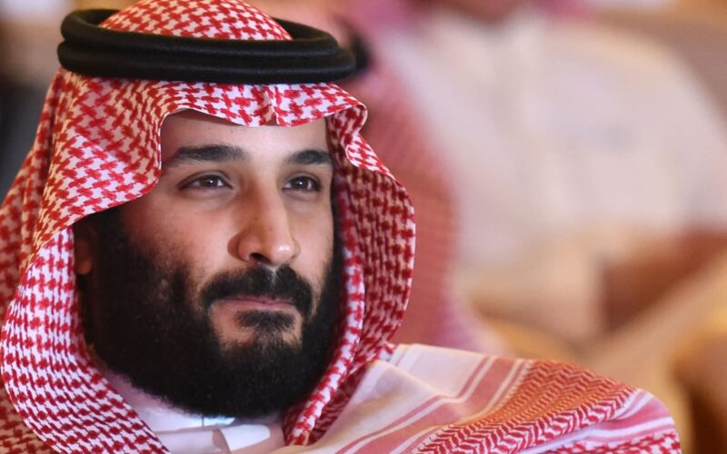 ليس النفط ولا الذهب.. السعودية تسبق العالم في انشاء أكبر مصنع لإنتاج هذه المادة التي ستجعل أمريكا وروسيا والصين يُقبلون يد محمد بن سلمان ويتسابقون على التقرب منه