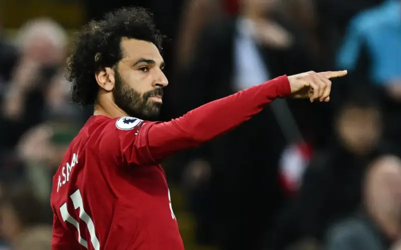 رسمياً.. محمد صلاح ينتقل إلى الدوري السعودي براتب خيالي ومميزات كبيرة