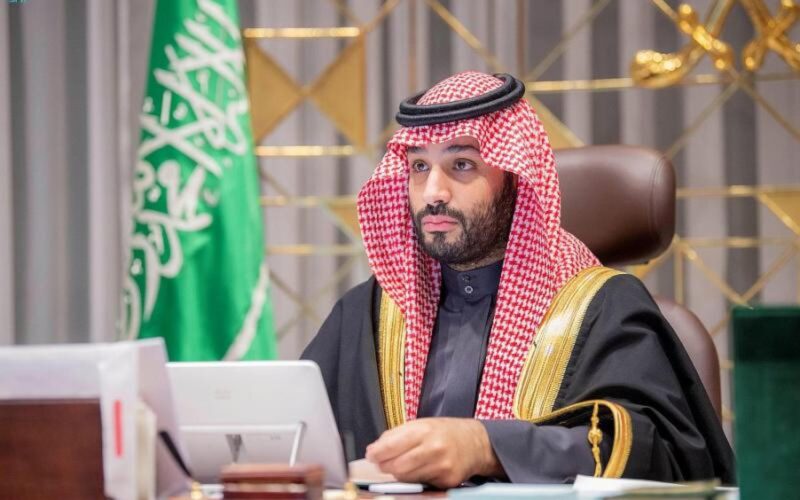 عاجل: انقلاب في السعودية والمقيمين الأجانب يطيرون من الفرح