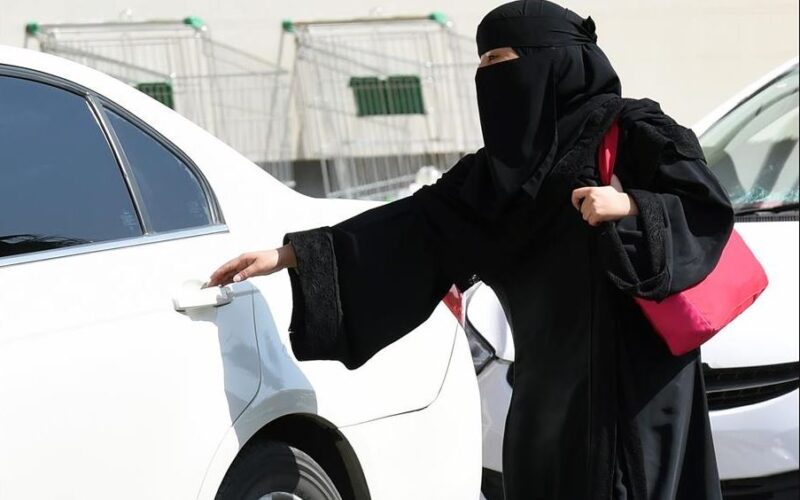شاب سعودي ذهب إلى المشفى للسؤال عن أخته الممرضه وعند وصوله كانت المفاجأة الكبرى