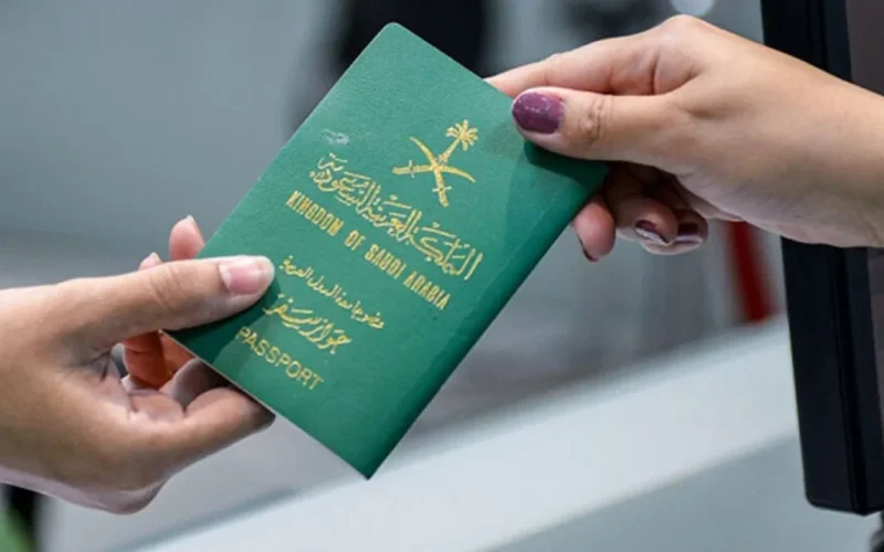 عاجل: أمر ملكي من رئيس مجلس الوزراء بمنح  هذه الفئات الجنسية السعودية بدون رسوم بدءا من 1 ديسمبر 2023