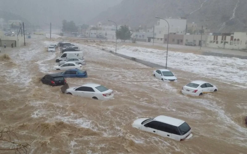 عاجل:أمانة جدة ترفع مستوى الجاهزية تحسباً لهذه الكارثه!