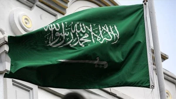 النيابة السعودية تعلن عن أشياء جديدة ممنوعة من اليوم على موظفين الدولة وحتى المتقاعدين !