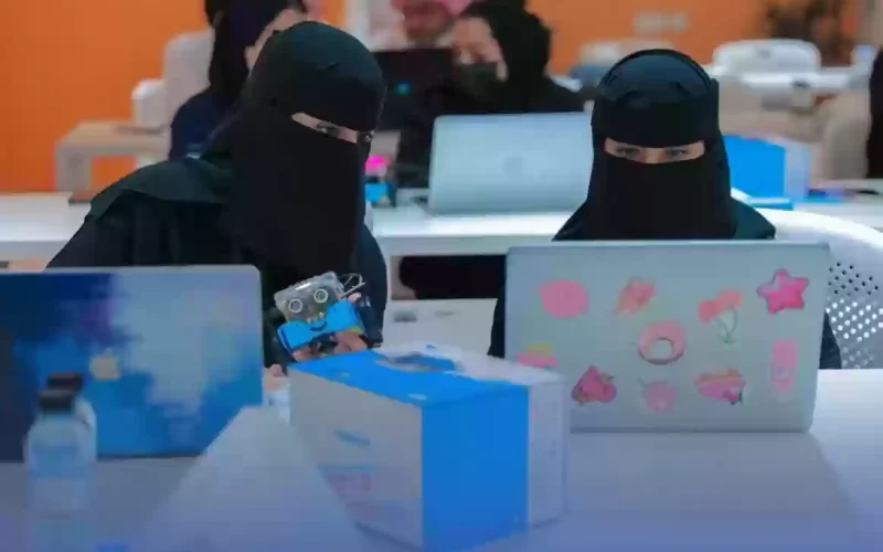69 مليون وظيفة خلال السنوات القادمة | تقني سعودي يوضح تأثير الذكاء الاصطناعي في سوق العمل