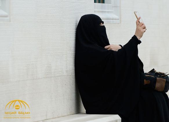 أبيات شعرية تتسبب بطلاق “مواطنة” من زوجها في مدينة الطائف!