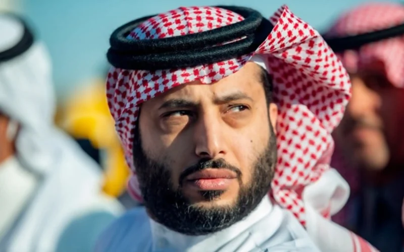عاجل: تركي آل الشيخ يعلن عن مفاجأة غير متوقعة ستحدث في الرياض بعد 25 يوماً!!