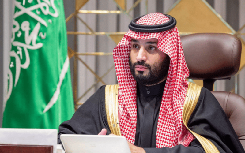 من هو المنقذ العالمي الذي استقدمه محمد بن سلمان لإدارة أكبر شركة في السعودية؟ يمتلك قدرات سحرية ويجعل من المستحيل حقيقة!!