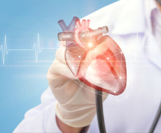لهذا السبب تصاب النساء بأمراض القلب أكثر من الرجال:استشاري استشاري أمراض قلب سعودي يوضح