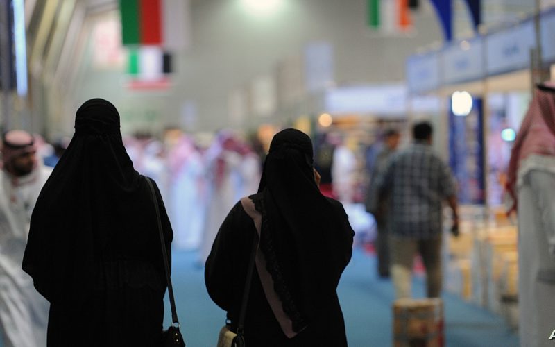 فاجعة كبيرة للرجال في السعودية من القانون الجديد… يسمح للمرأة بخلع زوجها في هذه الحالة دون حكم قضائي!!
