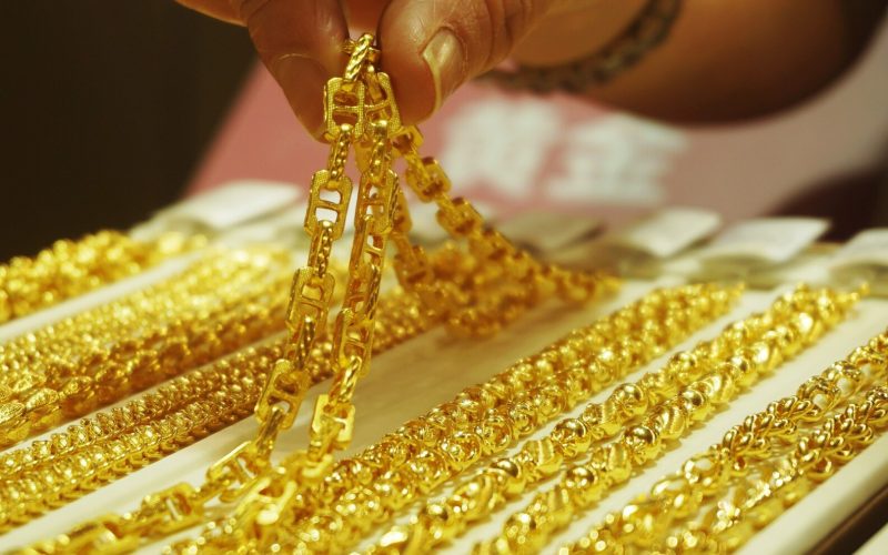 هبوط أسعار الذهب في السعودية منذ بداية التعاملات الصباحية