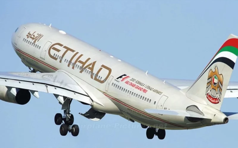 عاجل: بيان هام من طيران الاتحاد بشأن ما حدث في مطار أبوظبي