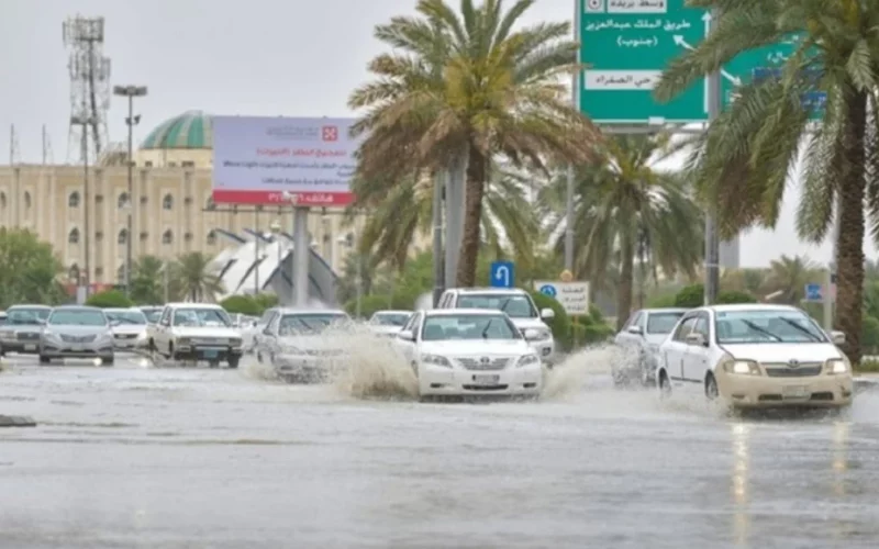 عاجل… الأمطار تغرق هذه المناطق السعودية!!