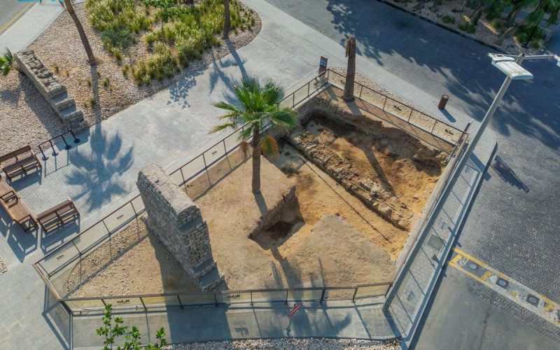 اكتشاف مدينة تاريخية مدفونة تحت الأرض في مدينة جدة…لن تصدق من الذي كان يسكنها!؟