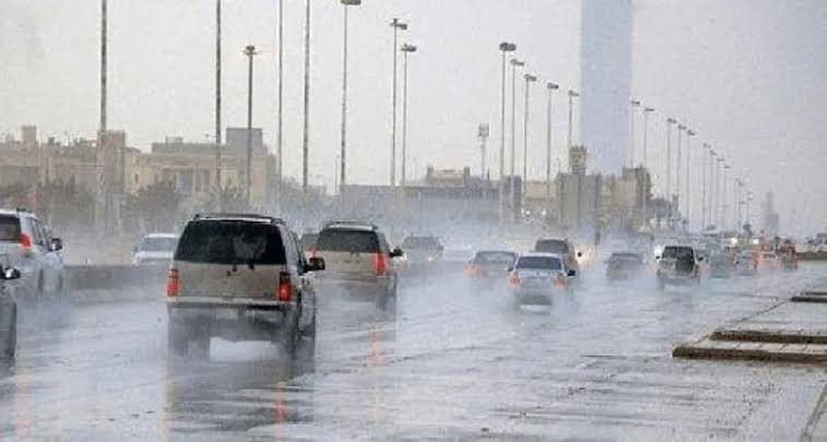 تحذير جوي عاجل.. توقعات بمنخفض جوي قوي في السعودية يتسبب في هطول أمطار غزيرة لمدة 3 أيام